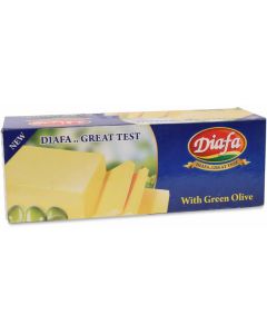 Processed Cheese with Green Olives   