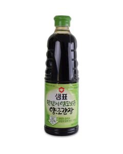 Low Salty Brewed Soy Sauce 12 X  Plastic Bottle (930 ml)