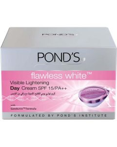 Flawless Radiance Derma+ Moisturising Day Cream Spf30   